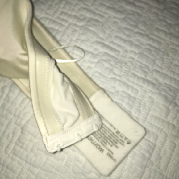 This Is Not A Bra Convertible Strapless Undwerwire - Picture 7 of 8